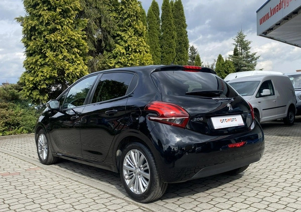 Peugeot 208 cena 35900 przebieg: 123000, rok produkcji 2017 z Dobczyce małe 562